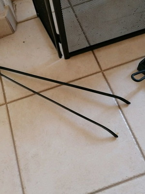 Σετ για το τζάκι σαν καινούργιο, μαύρο χρώμα, διαστάσεις 54x50(100 ανοιχτό)