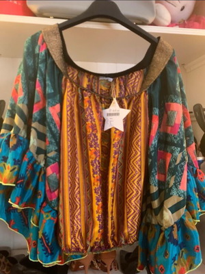 Silk blouse new, multicolor, size M
