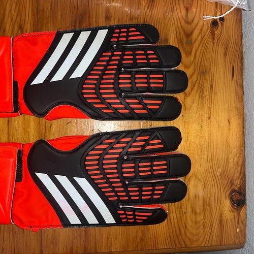 Adidas Predator GL Training goalkeeper gloves size 10 like new