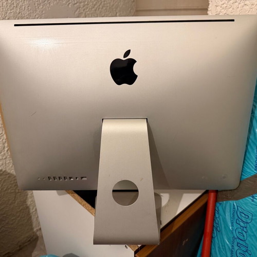 iMac Intel 21.5" EMC 2308 Late 2009 used for parts