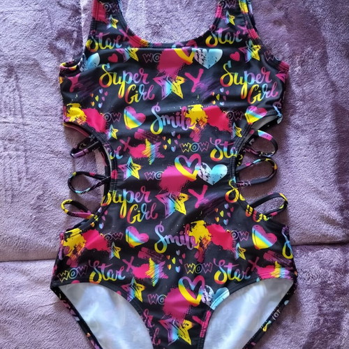 Girls' one-piece swimsuits used, pack of 3 for ages 9-10