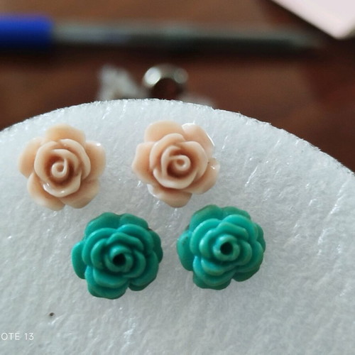 Earrings two pairs like new