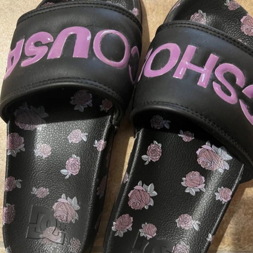 DC Shoes Slides floral used, size 36-37, black and purple