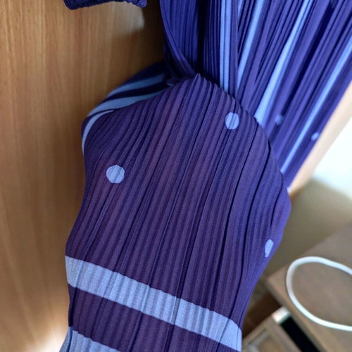 Vintage dress purple like new, pleated muslin, size S