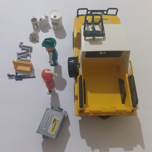Playmobil Safari Truck 3528 like new