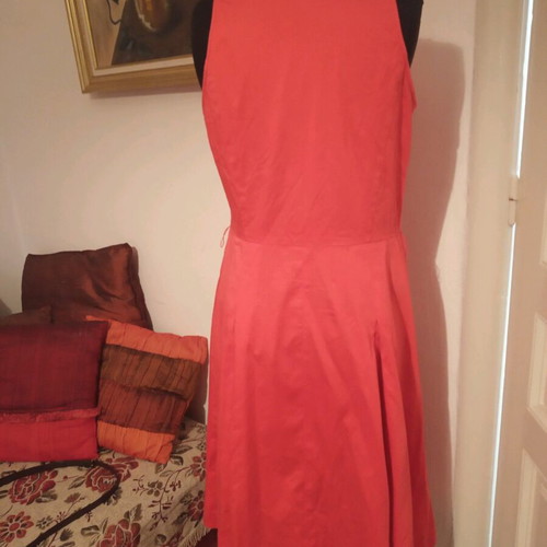 Dress with pleats and buttons used, size M