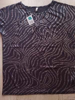 T-shirt new, purple, size S