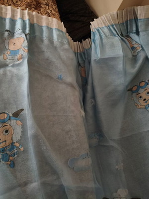 Σετ 2 παιδικές κουρτίνες σιελ σαν καινούργιο