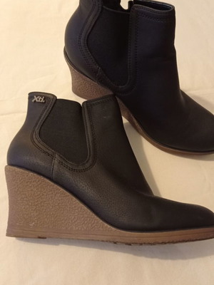 XTI women's shoes used, size 39, black ankle boots