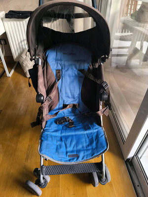 Maclaren stroller used, brown-blue, lightweight, with mosquito net