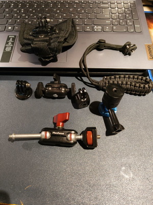 Manfrotto αξεσουάρ καμερών με βάσεις και σφιγκτήρα