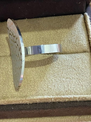 Faux ring like new