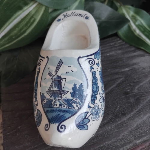 Vintage συλλογή Delft Blue χειροποίητη ζωγραφική, σετ 5 κεραμικών με ξύλινο τσόκαρο