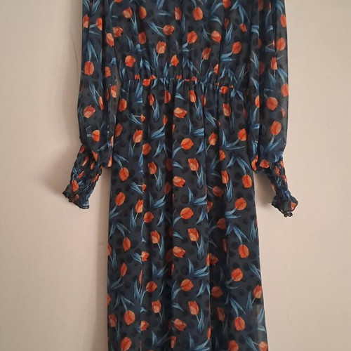 Mallory The Label winter dress like new, colorful, size M/L