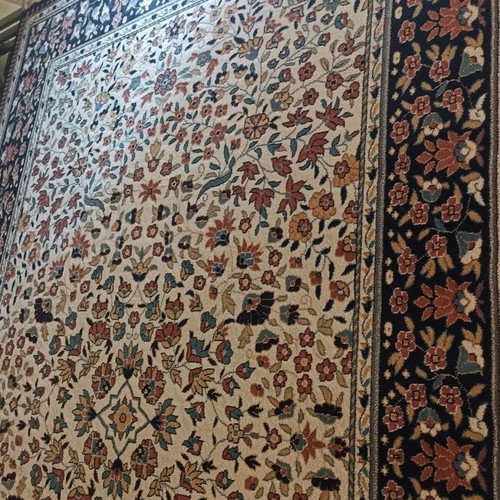 Synthetic machine-made rug 2.00x3.00 new, velvet texture, antistatic