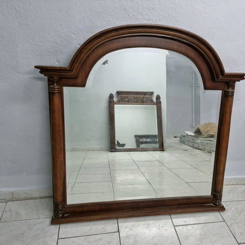 Vintage solid wood dressing mirror with arched design like new