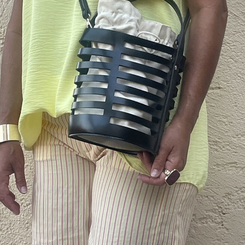 Basket bag black with long strap and integrated pouch like new