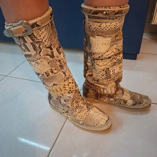Hector Riccione women's leather boots size 40 like new, beige and brown