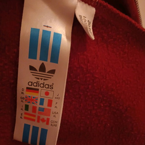 Adidas thick jacket xl like new, burgundy