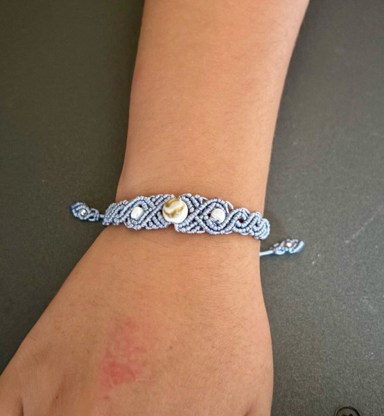 Χειροποίητο βραχιόλι macrame ρυθμιζόμενο με χάντρες