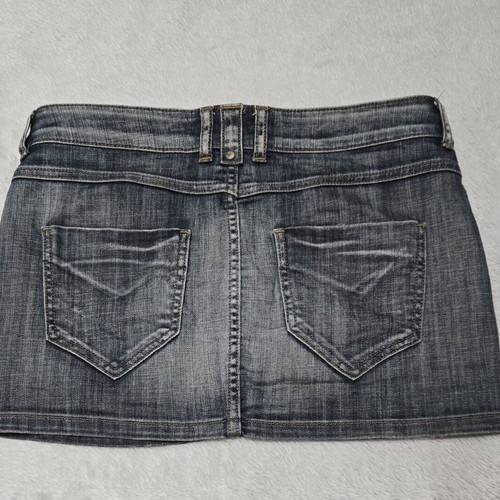 Denim skirt size M like new
