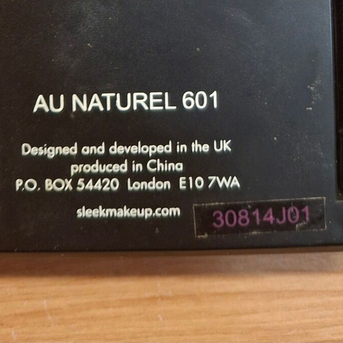 Sleek eyeshadow palette au naturel like new