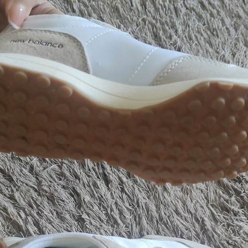 New Balance athletic shoes like new, size 37