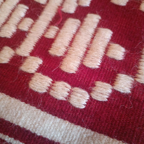 Handmade woven loom blanket used 150x210