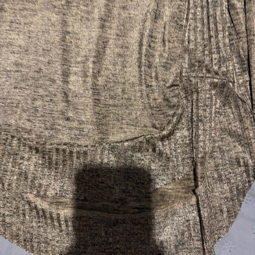Zara T-shirt with metallic gold thread like new, size M
