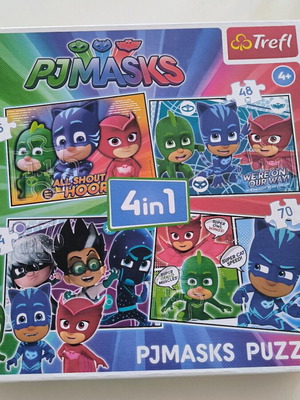 Puzzle 4 in 1 like new