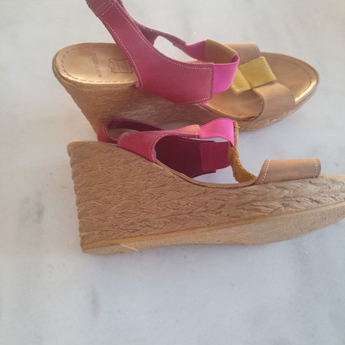 Leather sandals size 38 like new, beige yellow and fuchsia