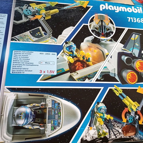 Playmobil 71368 Space Shuttle like new with lights and astronauts