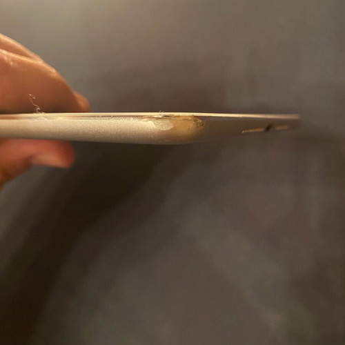 IPad mini 4 (2015) used 16GB for spare parts
