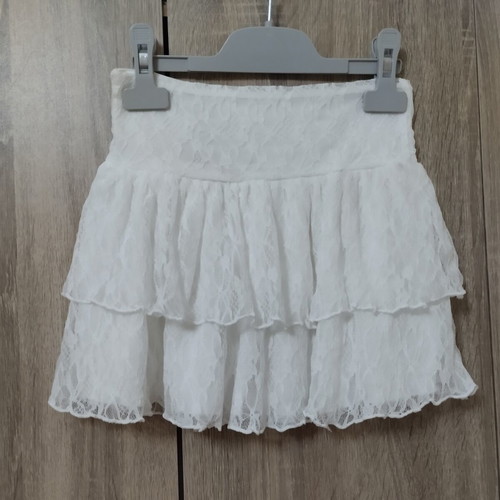 H&M lace mini skirt with frills for girls 9-10, size 134-140