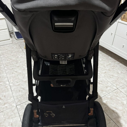Inglesina Aptica XT stroller and carrycot 2-in-1 used