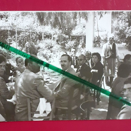 Pack of 6 vintage photos with family festive tables theme