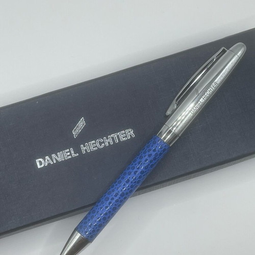 Daniel Hechter pen like new, impressive
