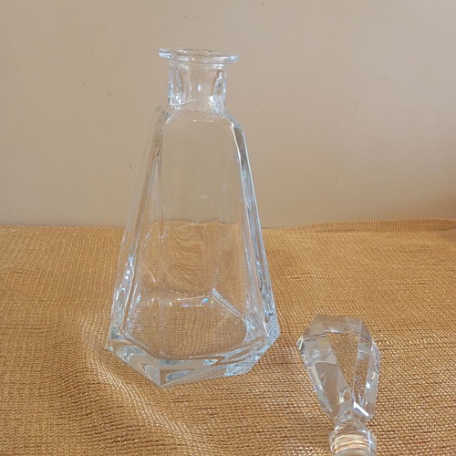 Crystal decanter triangular like new