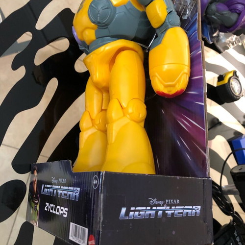 Zyclops 30cm figure new from Lightyear movie Disney Pixar Buzz Mattel