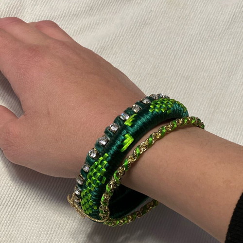 Triple bracelet new with 3 rods