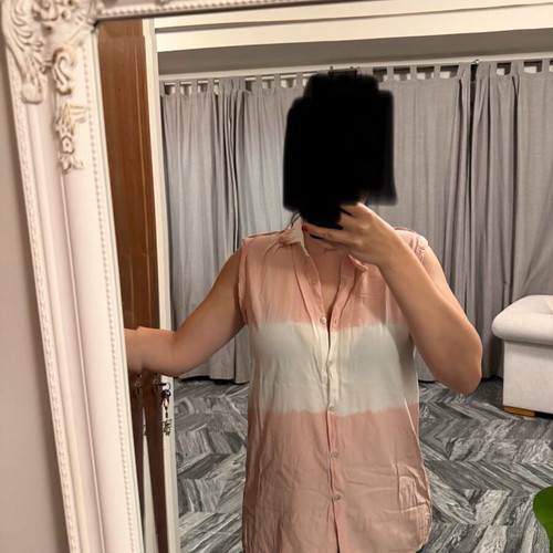 BSB sleeveless shirt like new, pink and white, size S