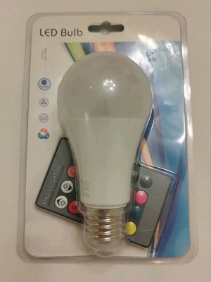 Λάμπα led με τηλεχειριστήριο καινούργιο