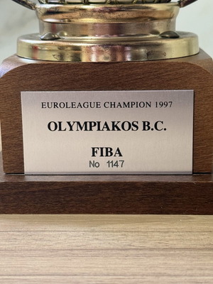 Olympiakos Euroleague Champion 1997 Trophy like new, authentic