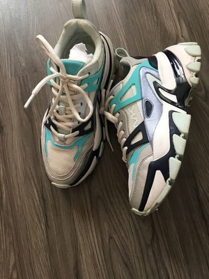 Michael Kors Nick trainers like new, size 37, white and blue
