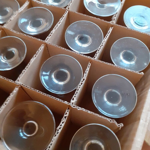 Set of 24 new stemmed glasses