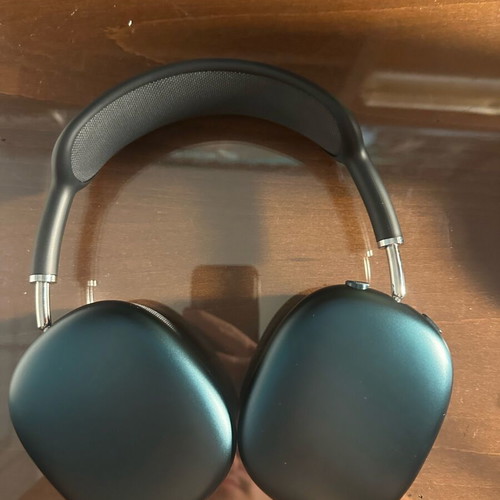 AirPods Max used with noise control issue