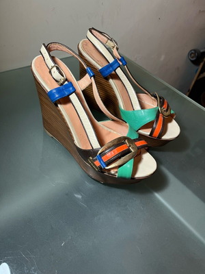 Colorful platform shoes size 39 like new