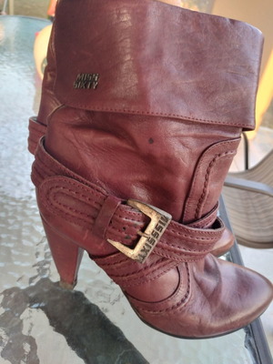 Miss Sixty women's ankle boots size 38 used, burgundy leather