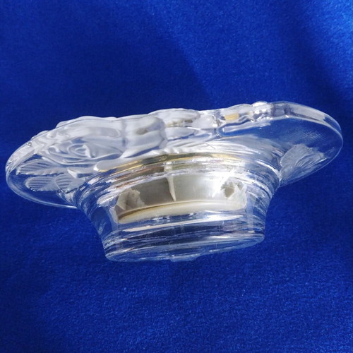 Soga table clock used, Mid Winter Rose series, crystal design