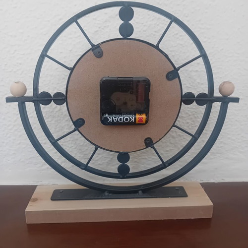 Decorative clock